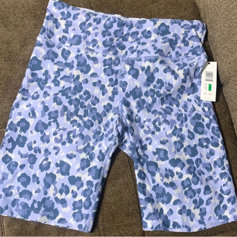 ⚪️Blue Leopard Print Biker Shorts🔵